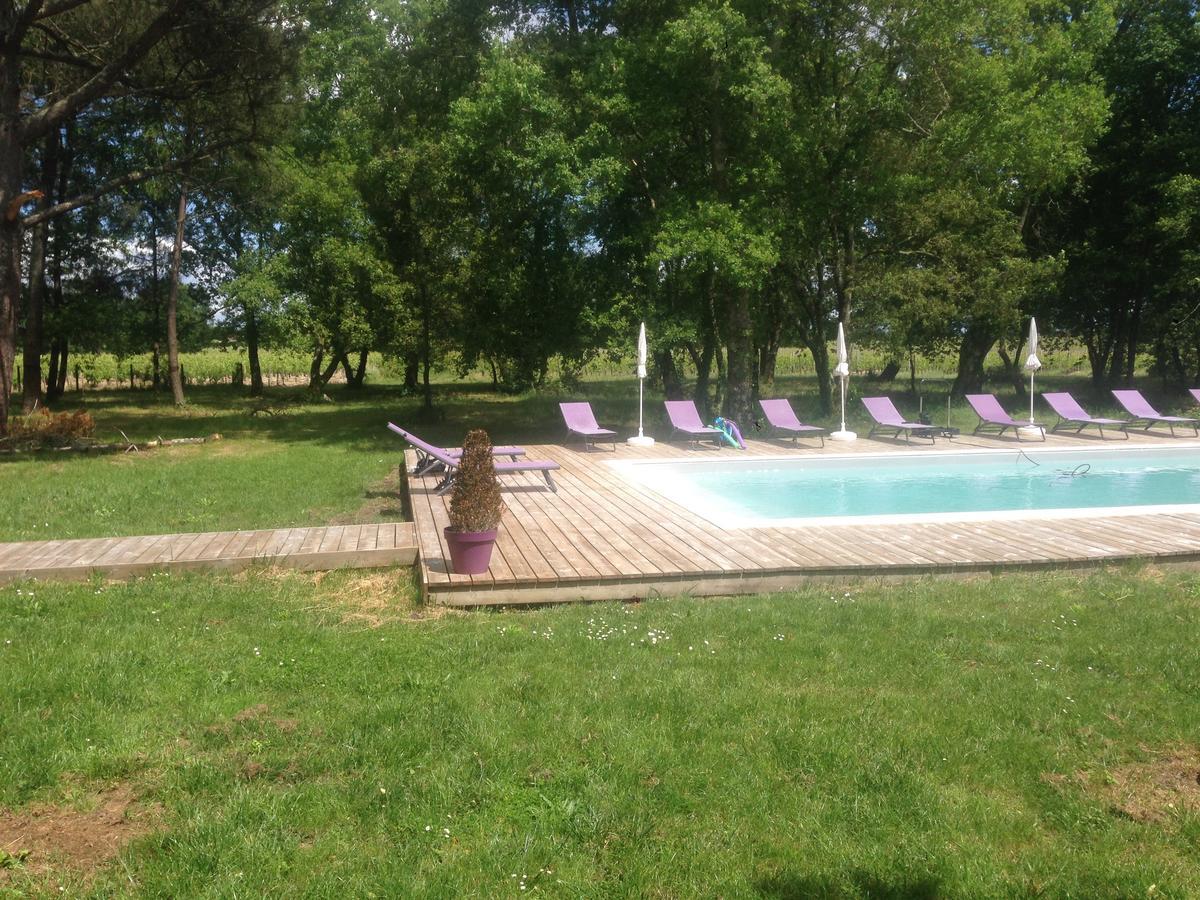 Domaine De Giron Bed and Breakfast Moulis-en-Médoc Exterior foto